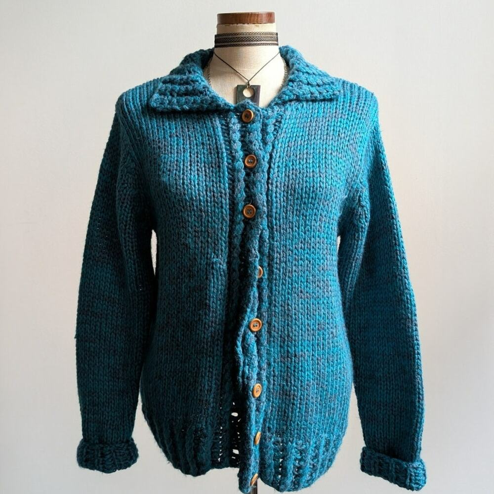 Vintage Blue Teal Chunky Knit Cardigan Cute Grannycore Cottagecore Sweater Small